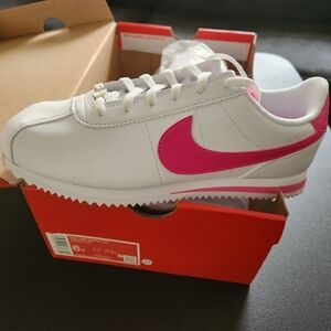 Nike Kid's White and Pink Sneakers